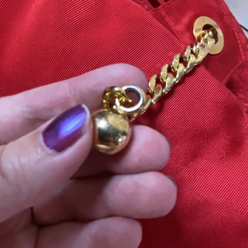 Rare Red Gucci Embroidered Backpack - Picture 4 of 11